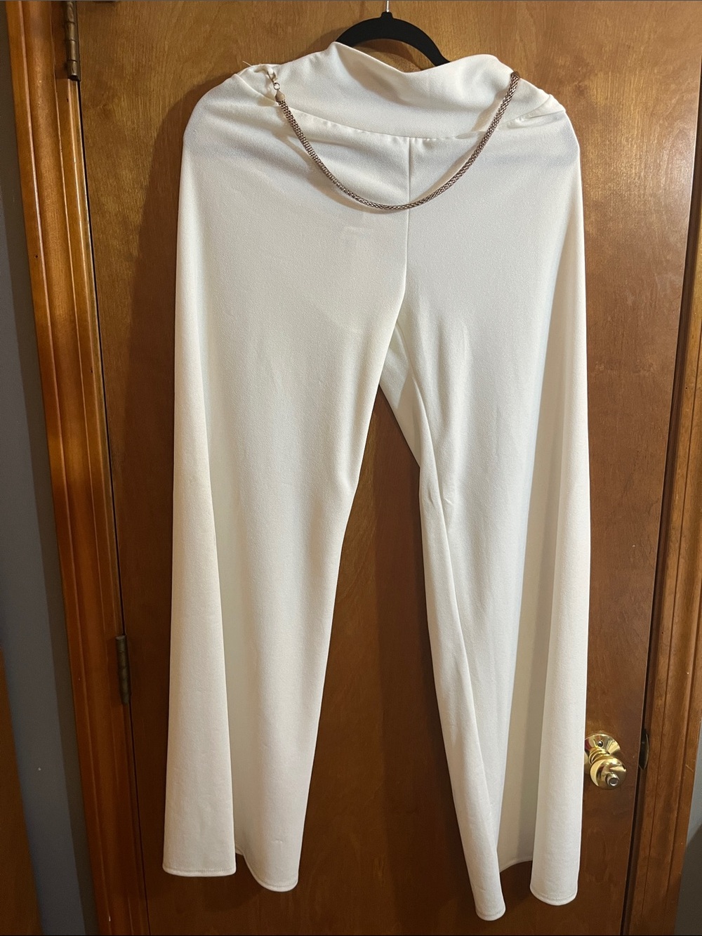 Love Culture Flowing Ivory Wide-Leg Pants with Decorative Chain - Bundle